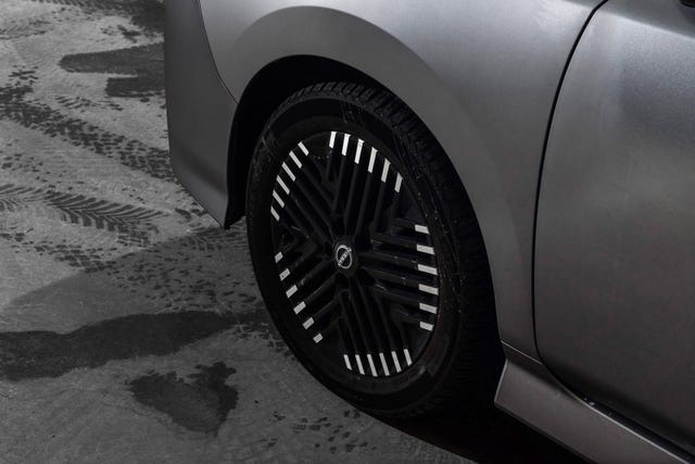 2022 NISSAN LEAF - 8