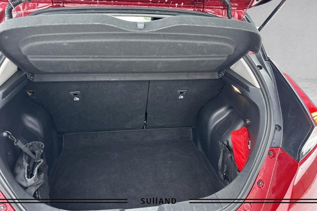 2018 NISSAN LEAF - 18