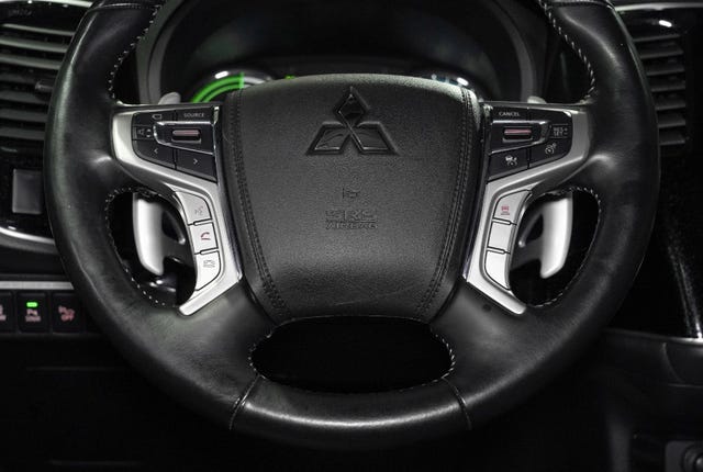 2020 MITSUBISHI OUTLANDER - 33