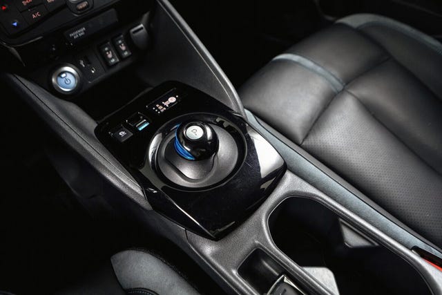 2018 NISSAN LEAF - 21