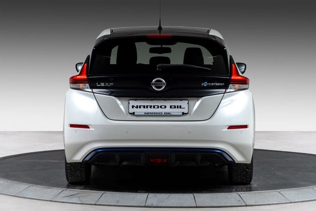SJNFAAZE1U0022907 2018 NISSAN LEAF-4