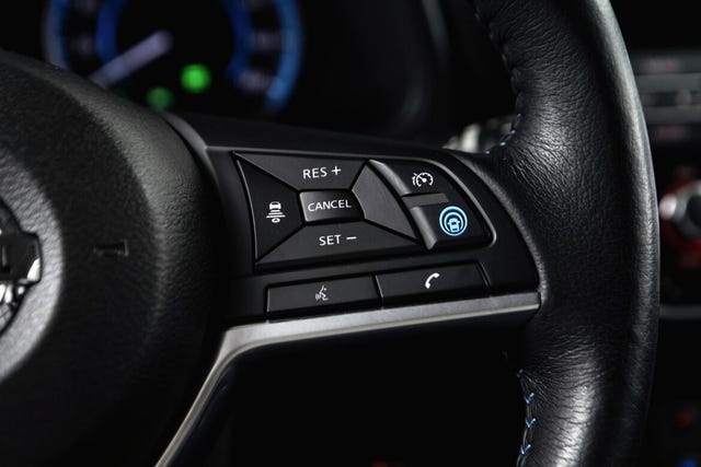 2018 NISSAN LEAF - 13
