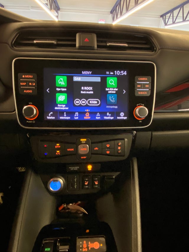 2021 NISSAN LEAF - 22