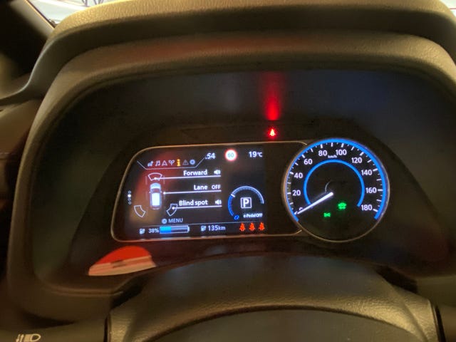 2021 NISSAN LEAF - 18