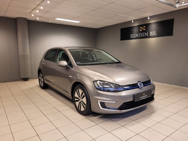 2015 VOLKSWAGEN GOLF - 12