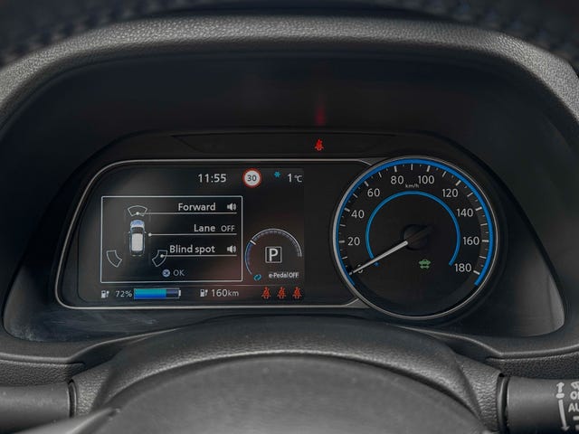 2021 NISSAN LEAF - 19