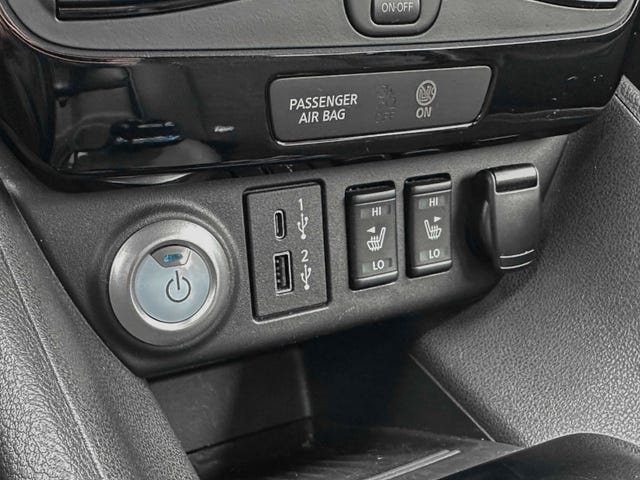 2021 NISSAN LEAF - 23