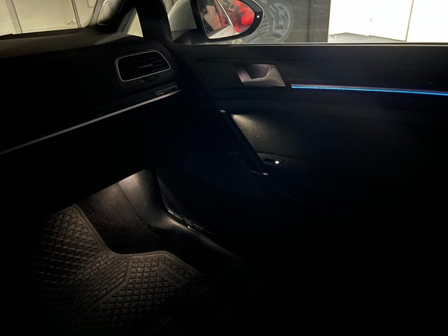 2015 VOLKSWAGEN GOLF - 23