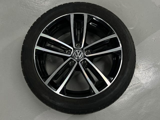 2015 VOLKSWAGEN GOLF - 26