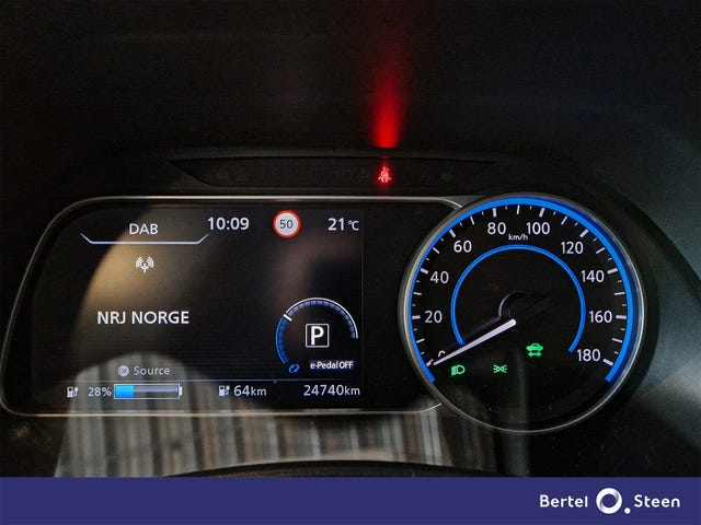 2021 NISSAN LEAF - 15