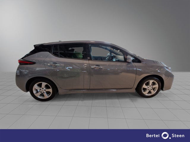 SJNFAAZE1U0144425 2021 NISSAN LEAF-1