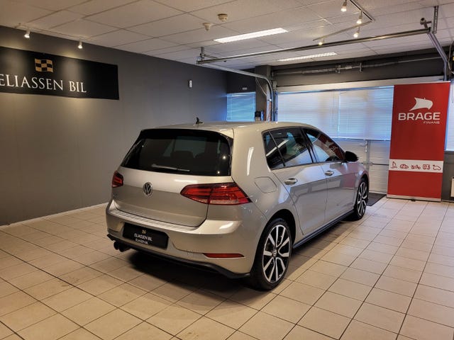 WVWZZZAUZHW851599 2018 VOLKSWAGEN GOLF-5