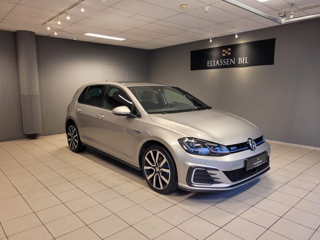 2018 VOLKSWAGEN GOLF - 13