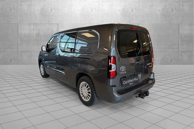 YAREAZKXZGJ039054 2023 TOYOTA PROACE CITY-2