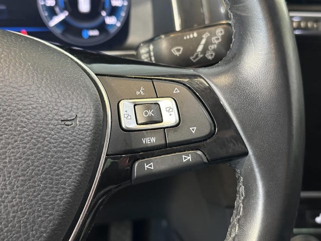 2019 VOLKSWAGEN GOLF - 15