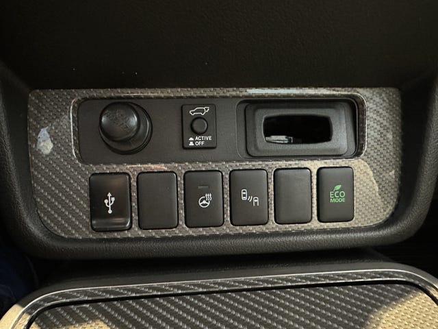 2020 MITSUBISHI OUTLANDER - 13