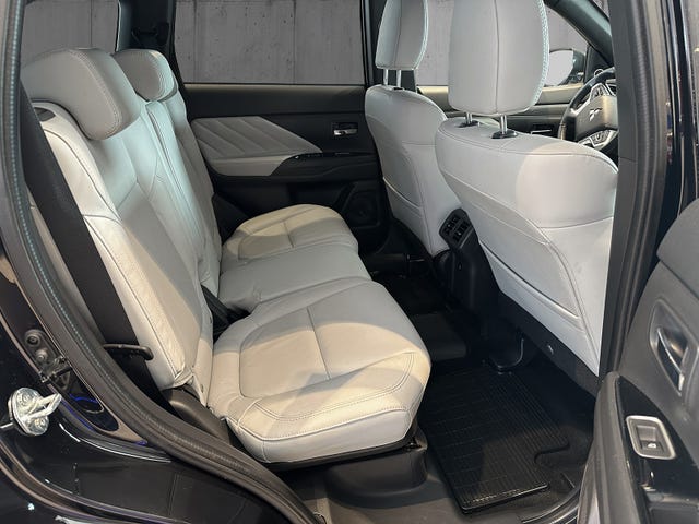 2020 MITSUBISHI OUTLANDER - 28