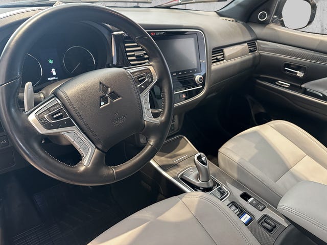 2020 MITSUBISHI OUTLANDER - 26