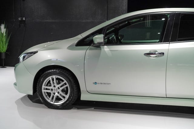 SJNFAAZE1U0050652 2020 NISSAN LEAF-3