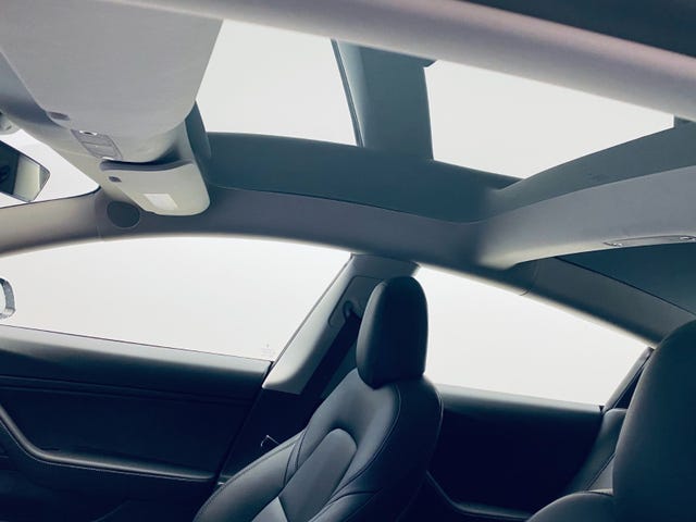 2022 TESLA MODEL 3 - 8