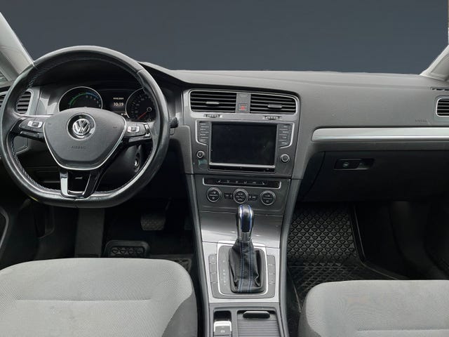 2015 VOLKSWAGEN GOLF - 10