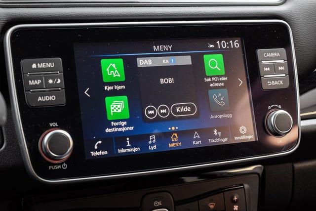 2022 NISSAN LEAF - 21