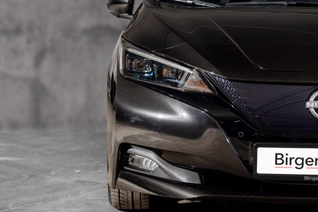 2022 NISSAN LEAF - 7