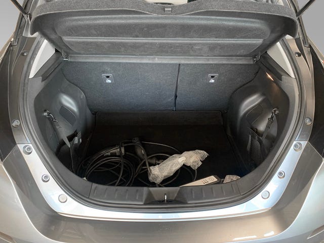 2022 NISSAN LEAF - 17