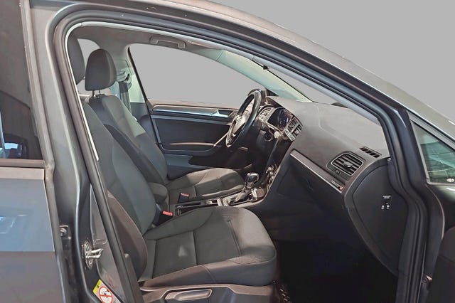 2018 VOLKSWAGEN GOLF - 15