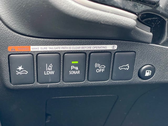 2020 MITSUBISHI OUTLANDER - 11