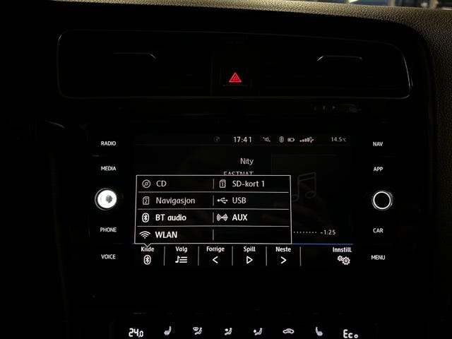 2018 VOLKSWAGEN GOLF - 22