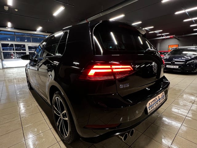 2018 VOLKSWAGEN GOLF - 13
