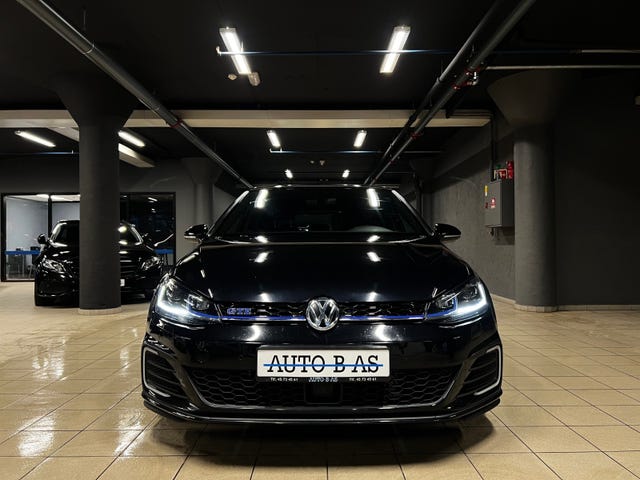 2018 VOLKSWAGEN GOLF - 10