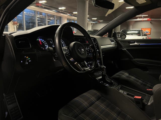2018 VOLKSWAGEN GOLF - 15