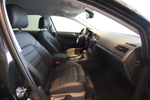 2019 VOLKSWAGEN GOLF - 8