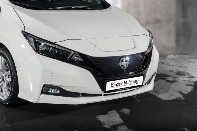 SJNFAAZE1U0165729 2022 NISSAN LEAF-2