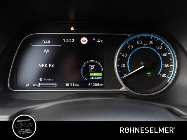 2022 NISSAN LEAF - 14