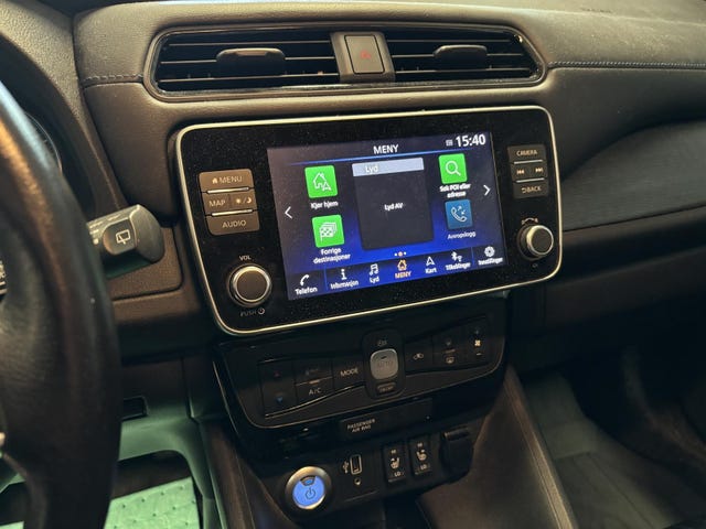 2020 NISSAN LEAF - 8