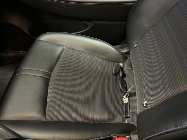 2020 NISSAN LEAF - 9