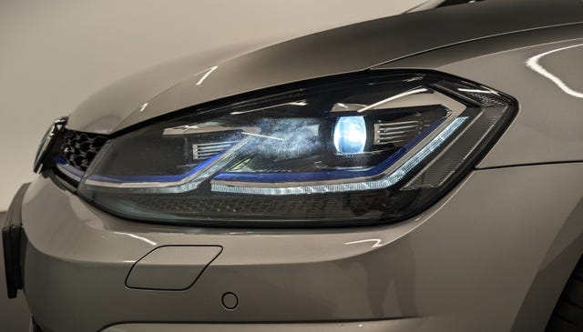 WVWZZZAUZKW800804 2019 VOLKSWAGEN GOLF-4