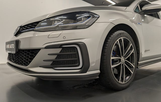 WVWZZZAUZKW800804 2019 VOLKSWAGEN GOLF-2