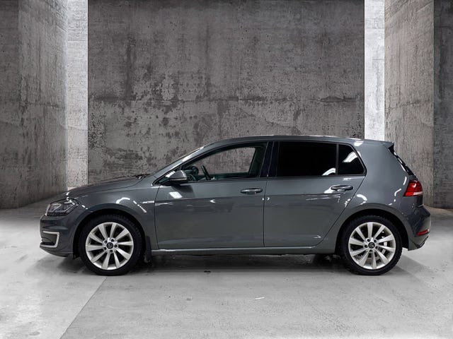 WVWZZZAUZKW904749 2019 VOLKSWAGEN GOLF-2