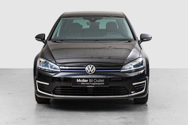 WVWZZZAUZJW911866 2018 VOLKSWAGEN GOLF-2