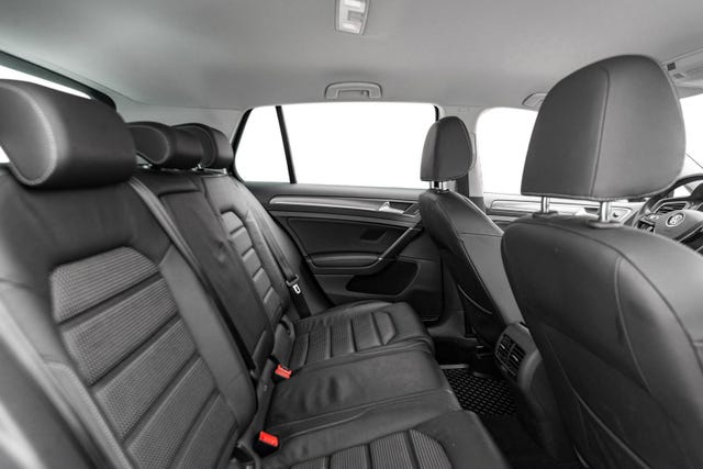 2018 VOLKSWAGEN GOLF - 15