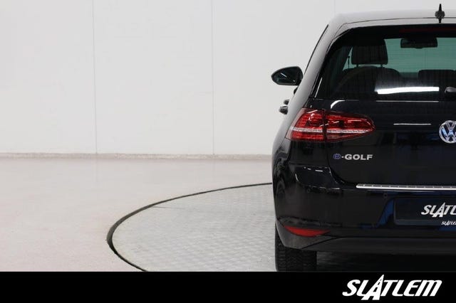 2015 VOLKSWAGEN GOLF - 13