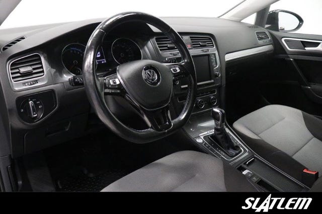 2015 VOLKSWAGEN GOLF - 17