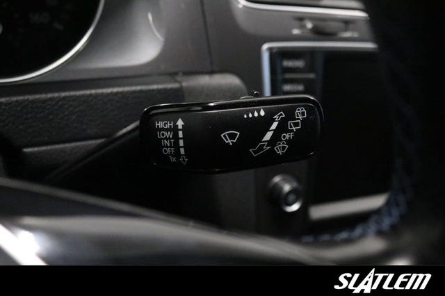 2015 VOLKSWAGEN GOLF - 35