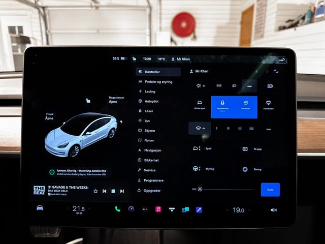 2022 TESLA MODEL 3 - 28