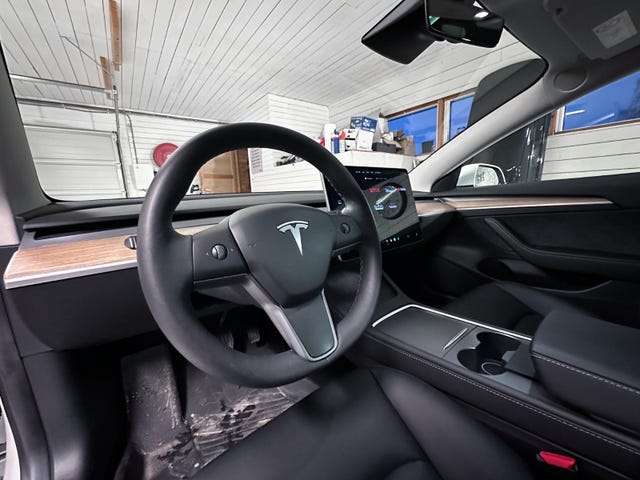 2022 TESLA MODEL 3 - 7