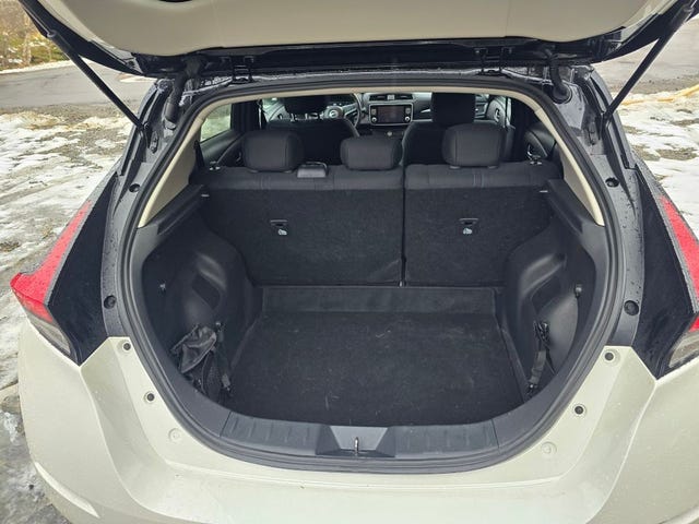 SJNFAAZE1U0163164 2022 NISSAN LEAF-5